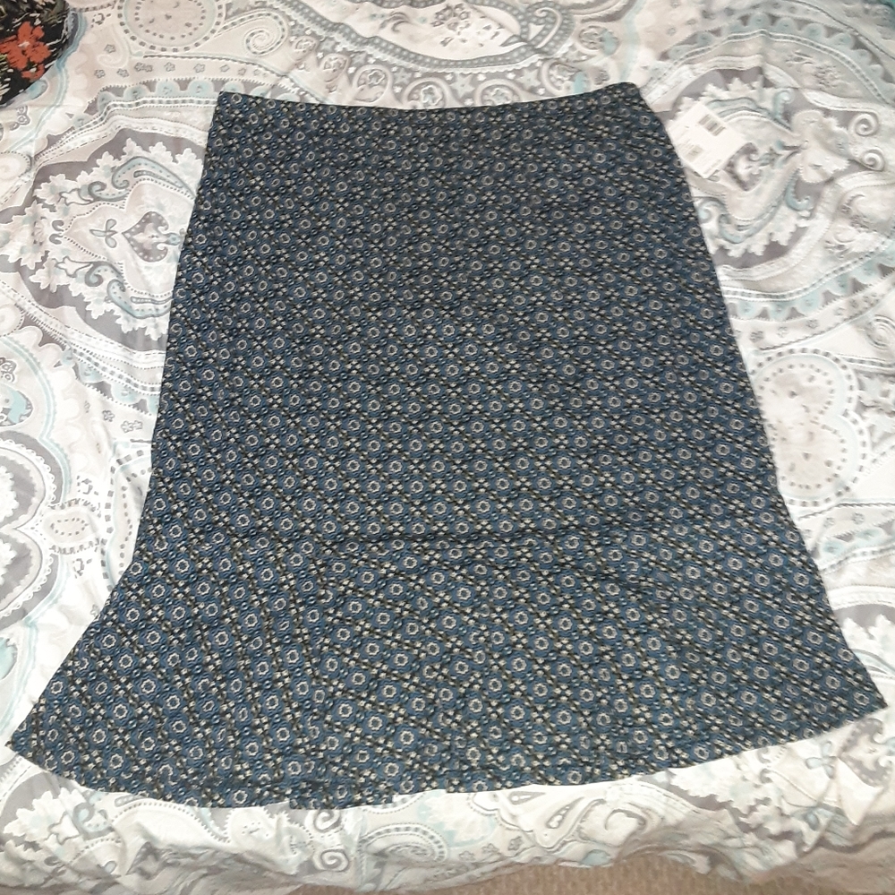 Knee length skirt